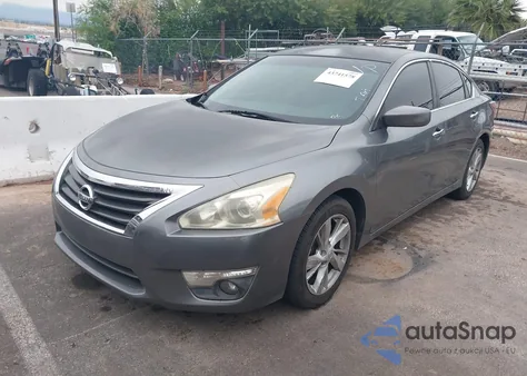 2015 Nissan Altima 2.5 Sv из США, поврежденный, VIN 1N4AL3AP9FC221344